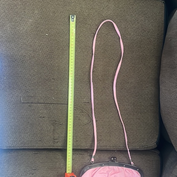 Vintage Pink Crossbody Bag - Picture 9 of 9